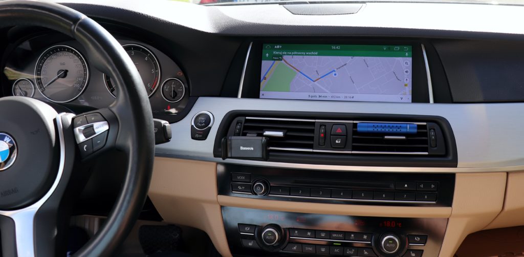 BMW radio z Androidem